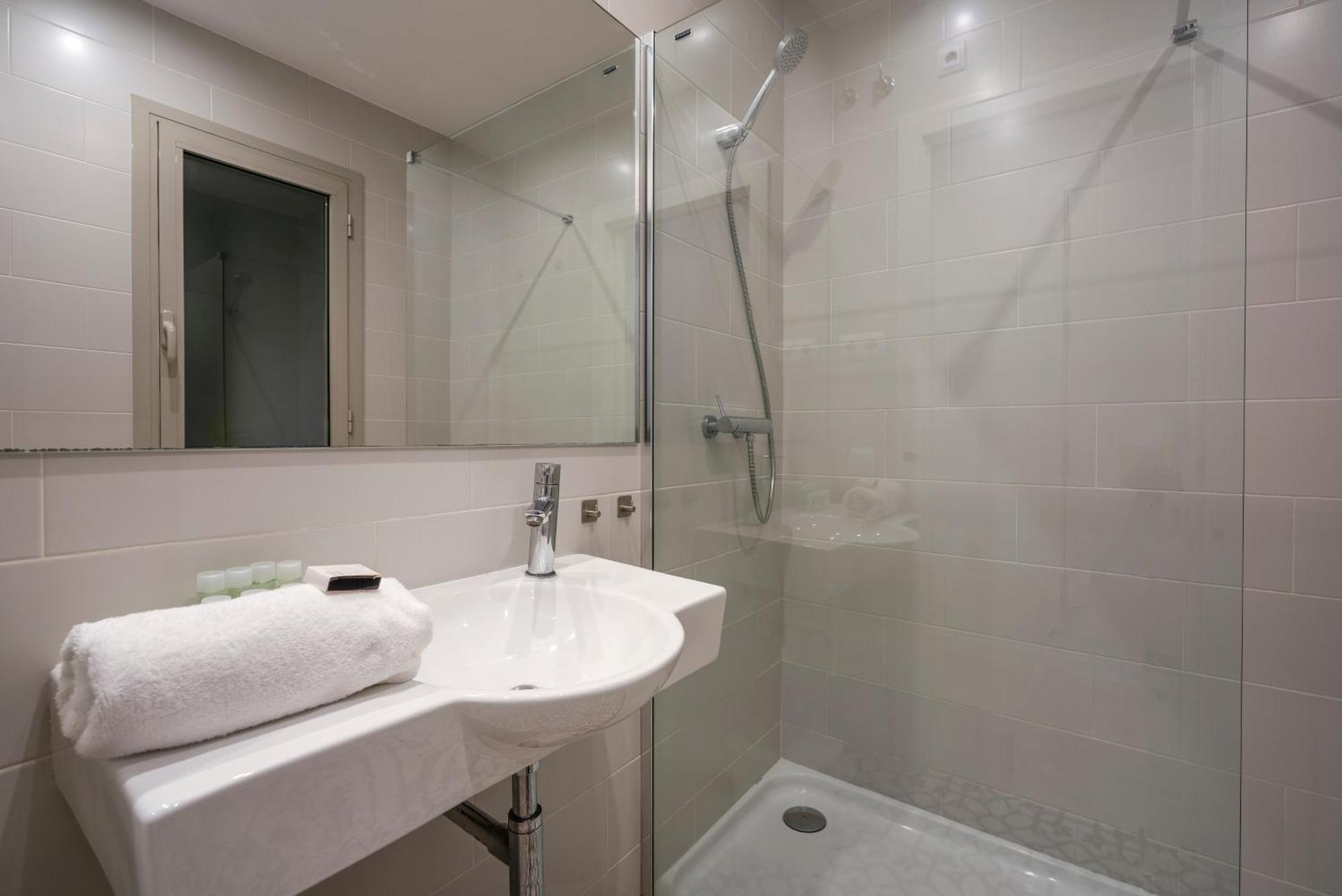 Bcnstop Sant Pau Suites Барселона Экстерьер фото